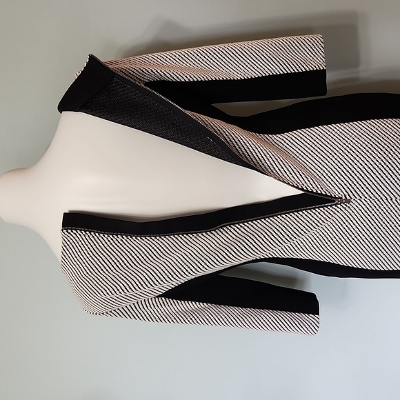 Banana Republic Black & White Textured Dress - Picture 12 of 14